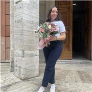 Laureanda in Lettere offre lezioni di letteratura italiana